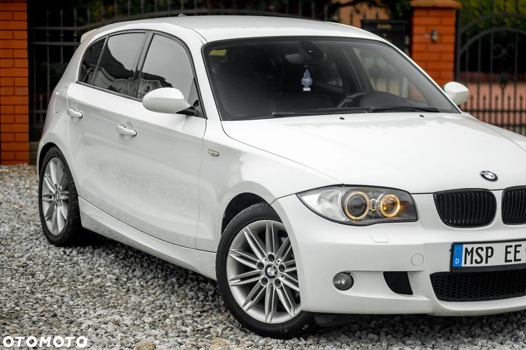 BMW Seria 1 118d Sport Line - 2