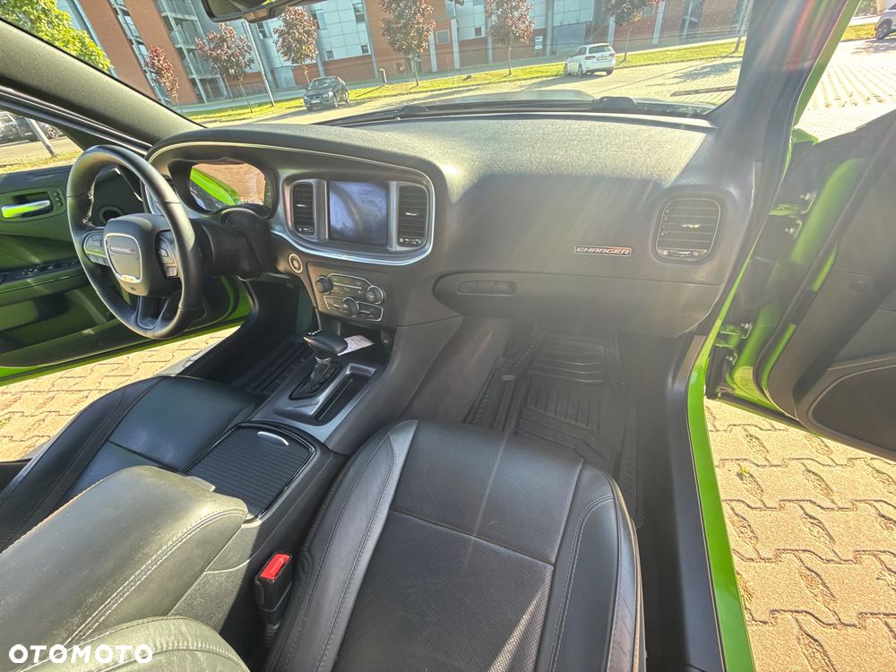 Dodge Charger - 25