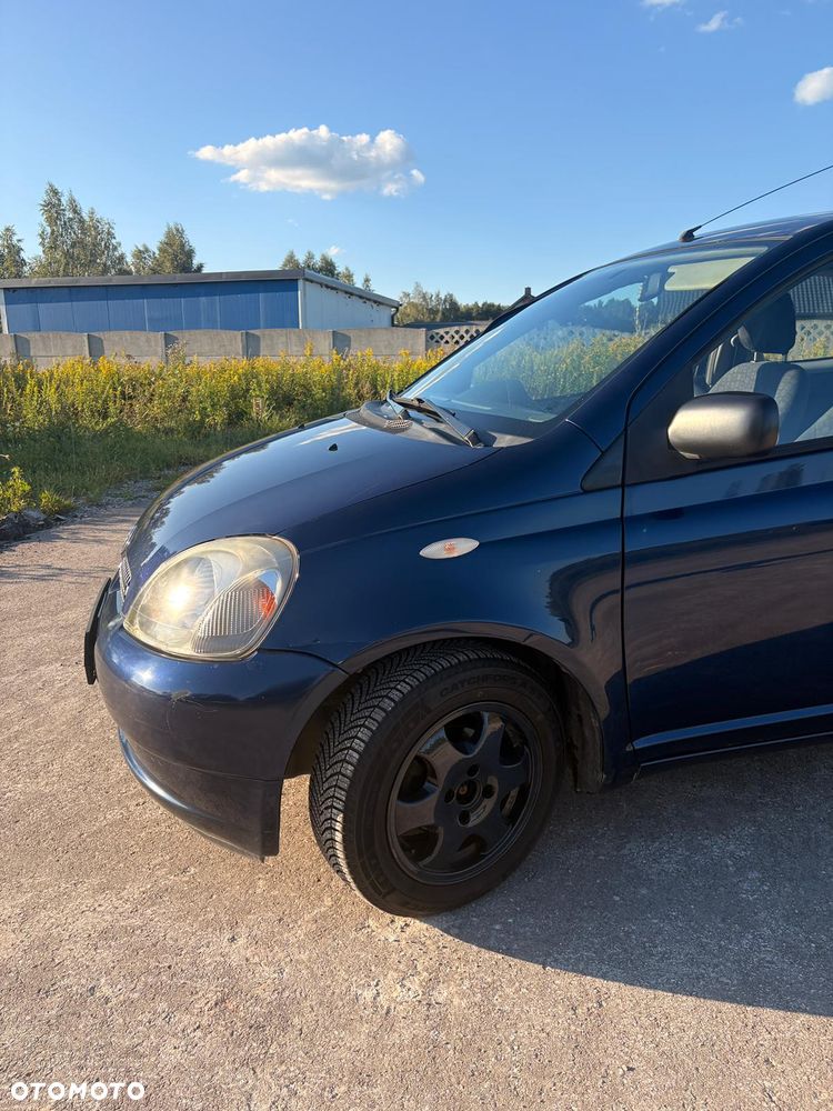Toyota Yaris - 3