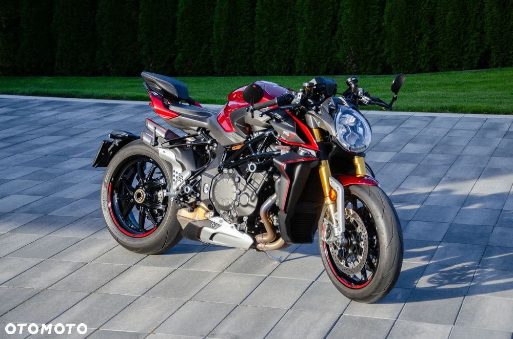 MV AGUSTA Brutale - 3
