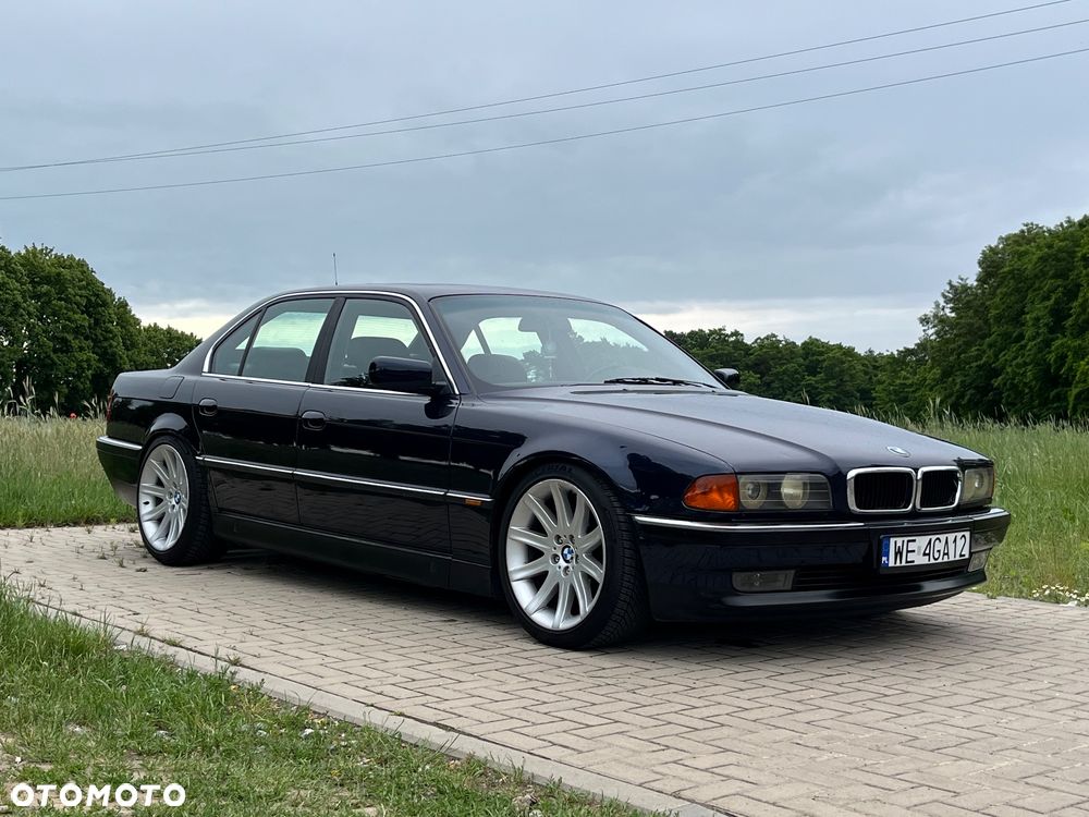 BMW Seria 7 - 4
