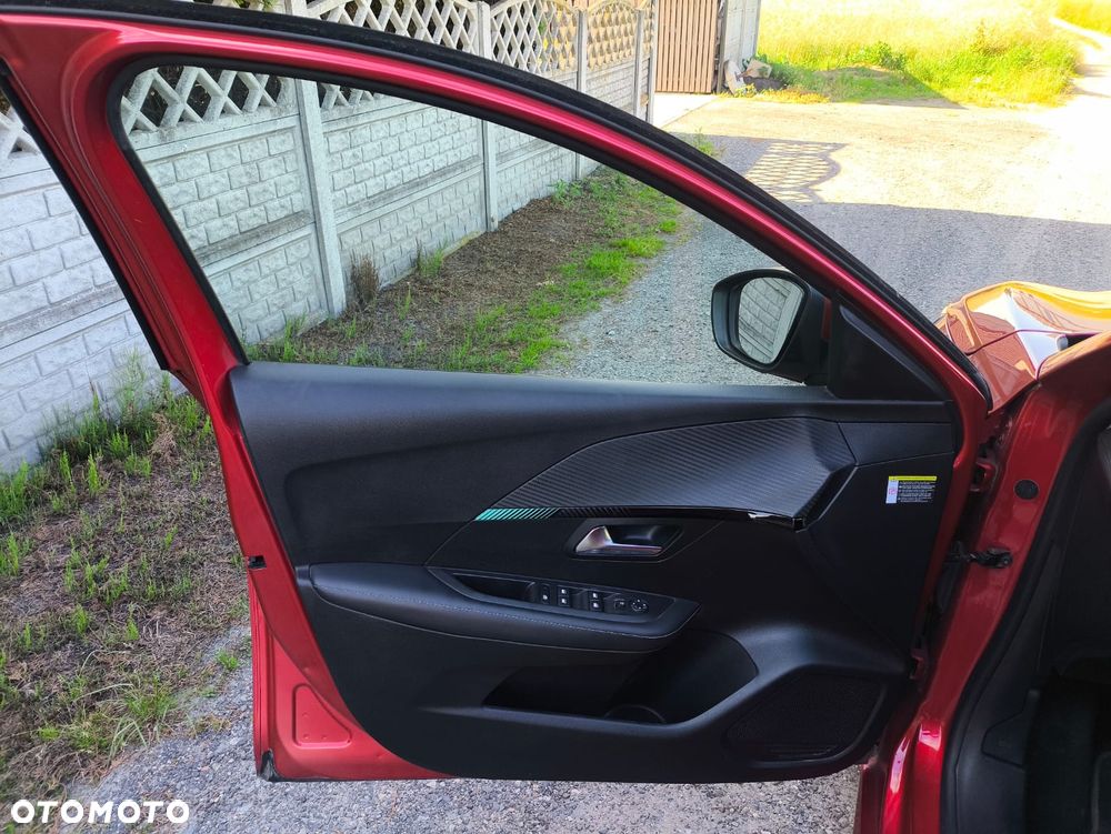 Peugeot 208 BlueHDi 100 Allure - 11