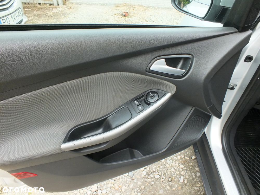 Ford Focus - 5