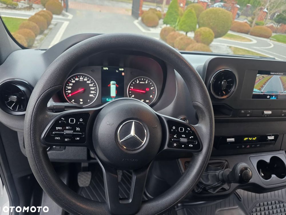 Mercedes-Benz SPRINTER 315 CDI FURGON - 8
