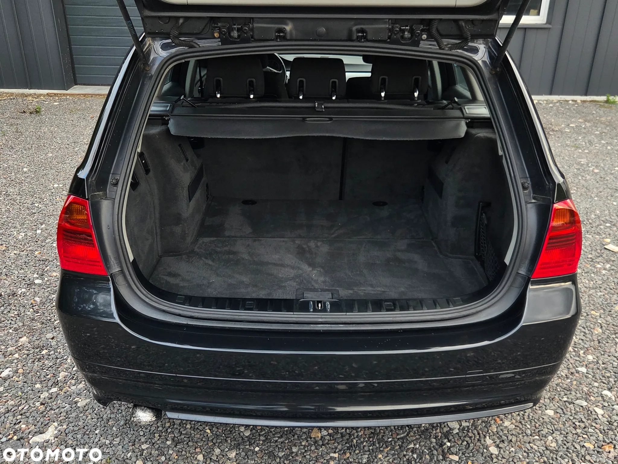 BMW Seria 3 320d - 22