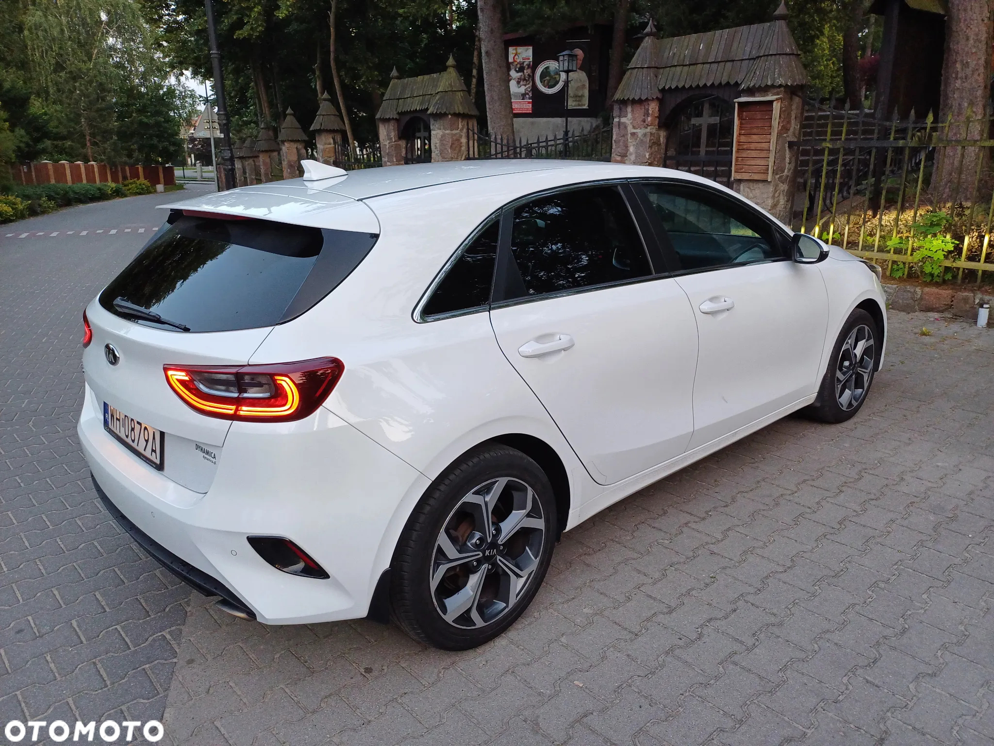 Kia Ceed 1.4 T-GDI L Business Line DCT - 2