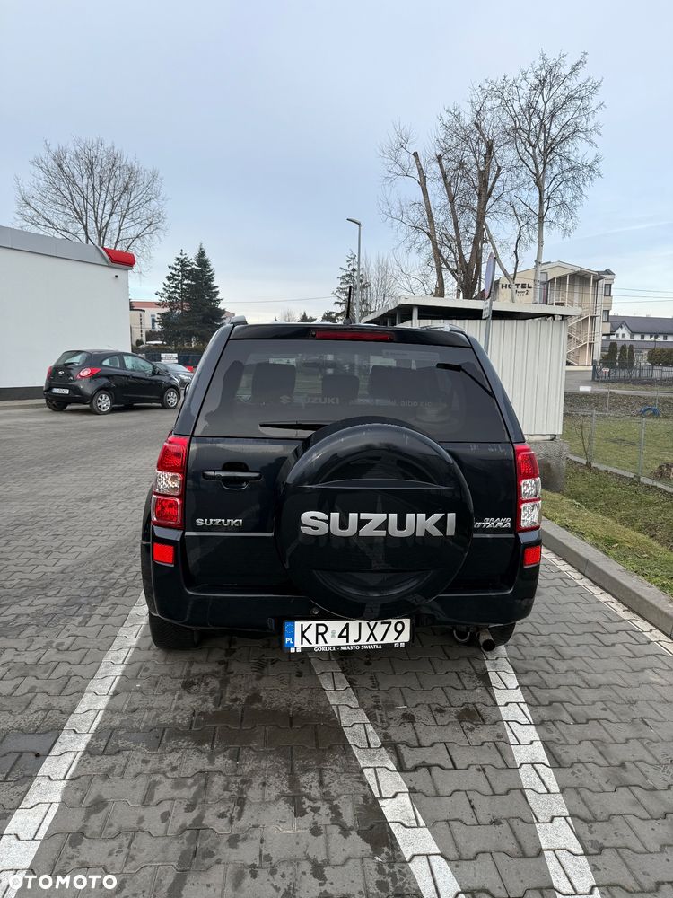Suzuki Grand Vitara 2.0 De luxe - 5