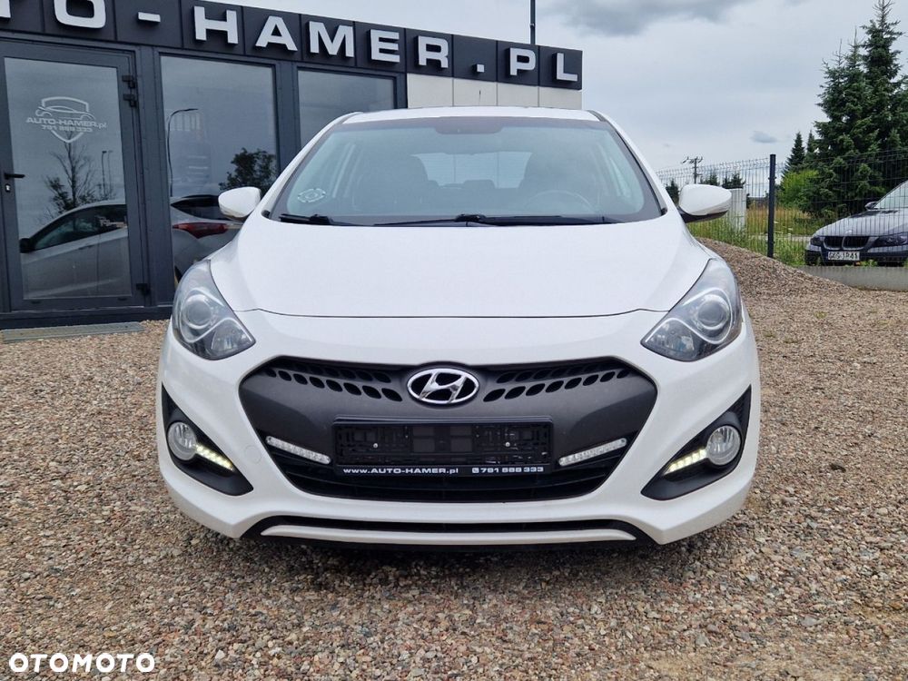 Hyundai i30 1.6 GDI Style - 28