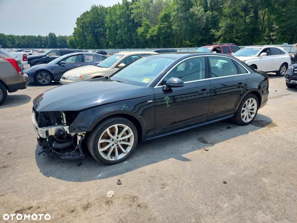 Audi A4 Limousine - 11