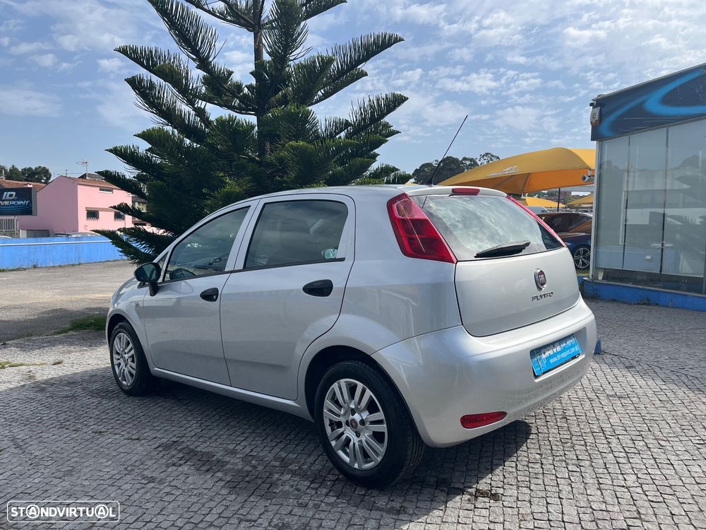 Fiat Punto 1.2 Lounge S&S - 13