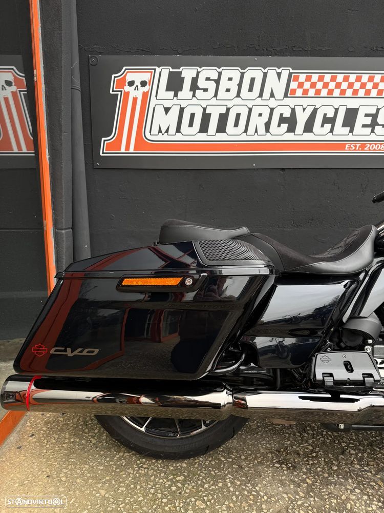 Harley-Davidson FLHXS CVO - 4