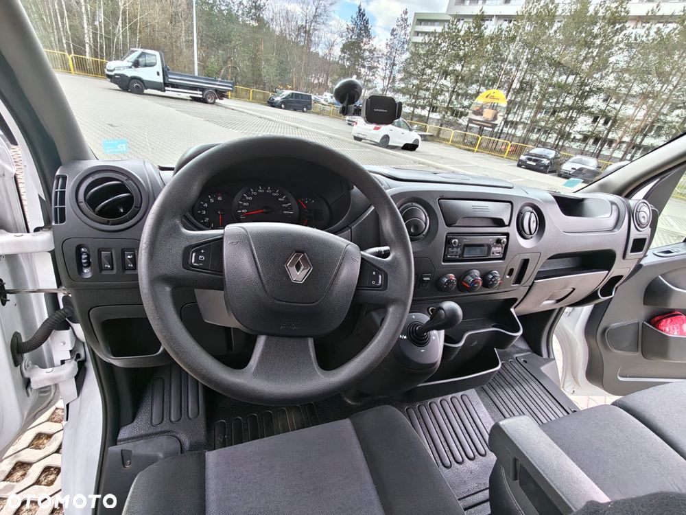 Renault Master - 17