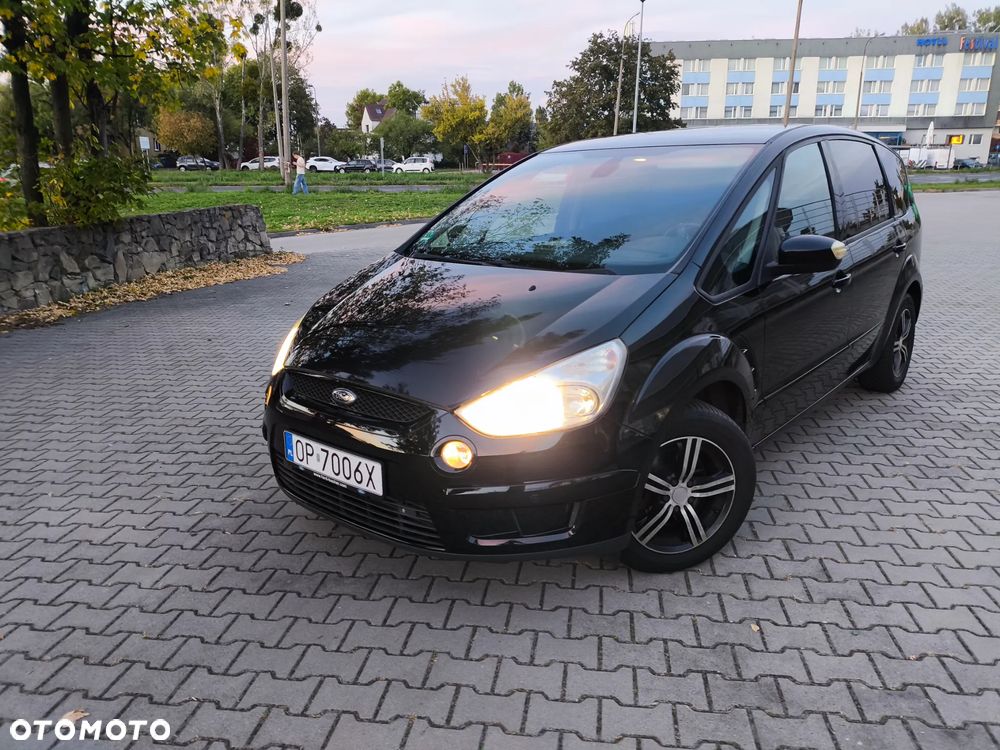 Ford S-Max 2.0 TDCi DPF Titanium - 2