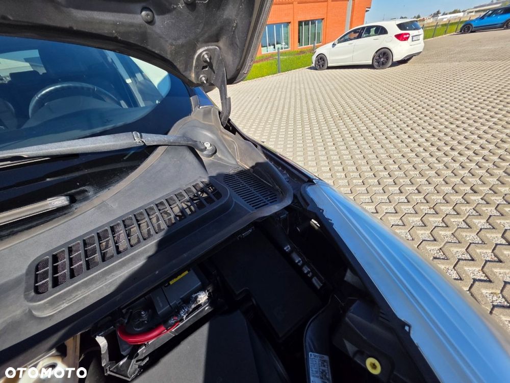 Ford Kuga - 30