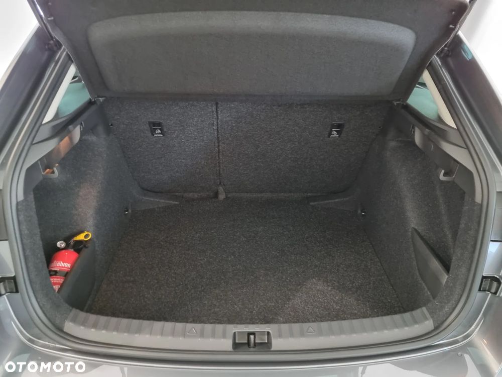 Skoda Scala 1.0 TSI Drive DSG - 12