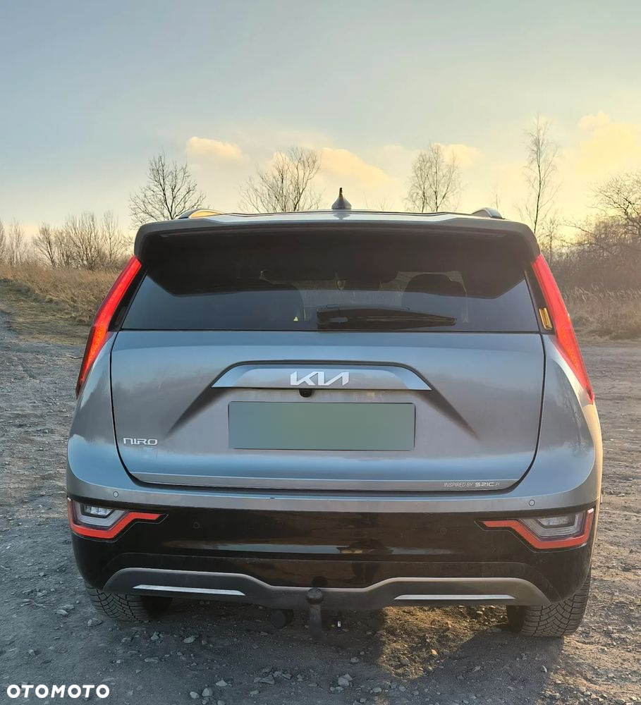 Kia Niro e-Niro 64kWh L - 9