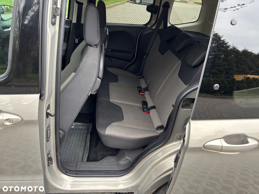 Ford Tourneo Courier 1.0 EcoBoost Titanium - 8