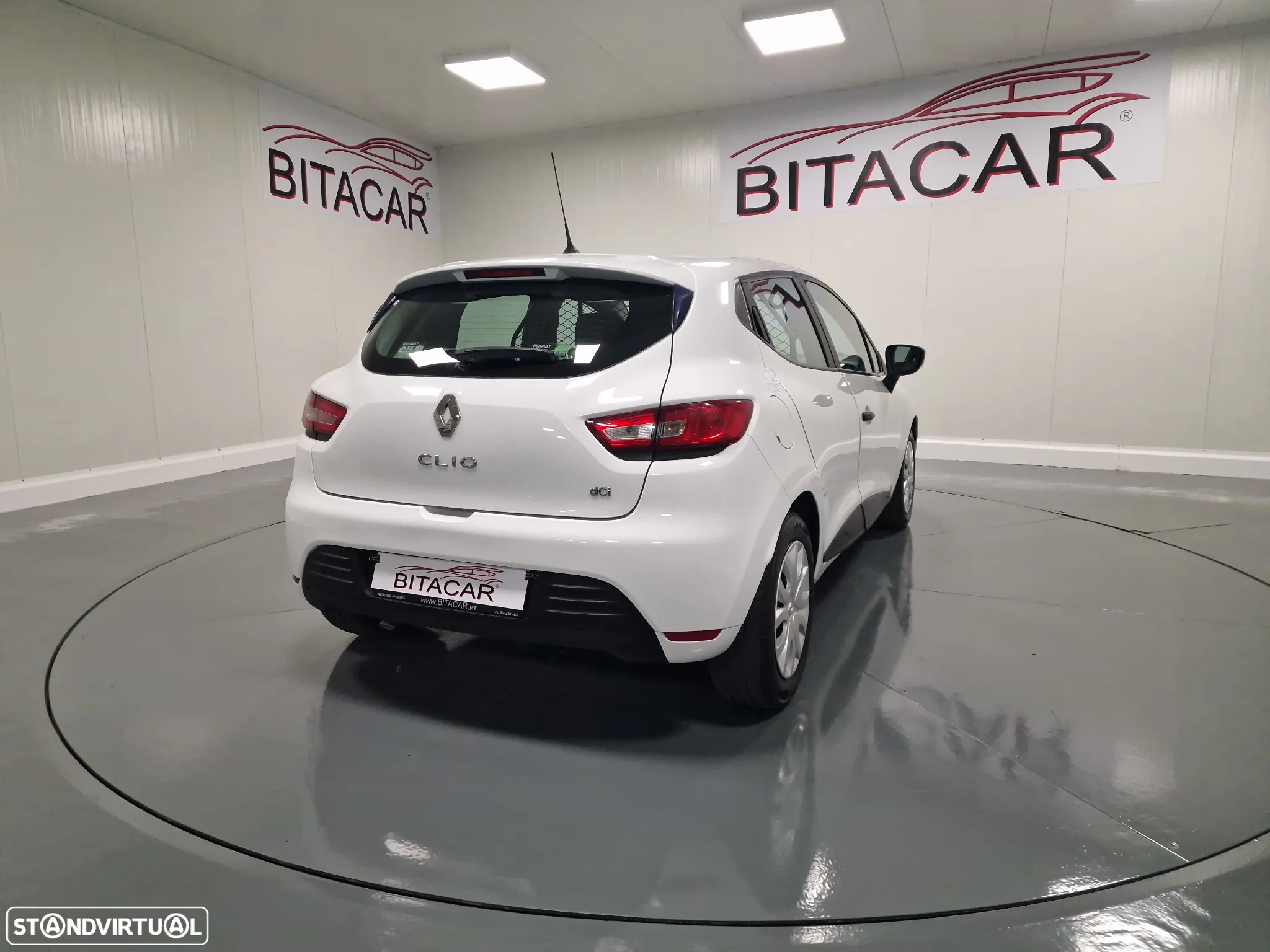Renault CLIO SOCIETE 1.5 DCI ZEN IVA DEDUTIVEL - 23