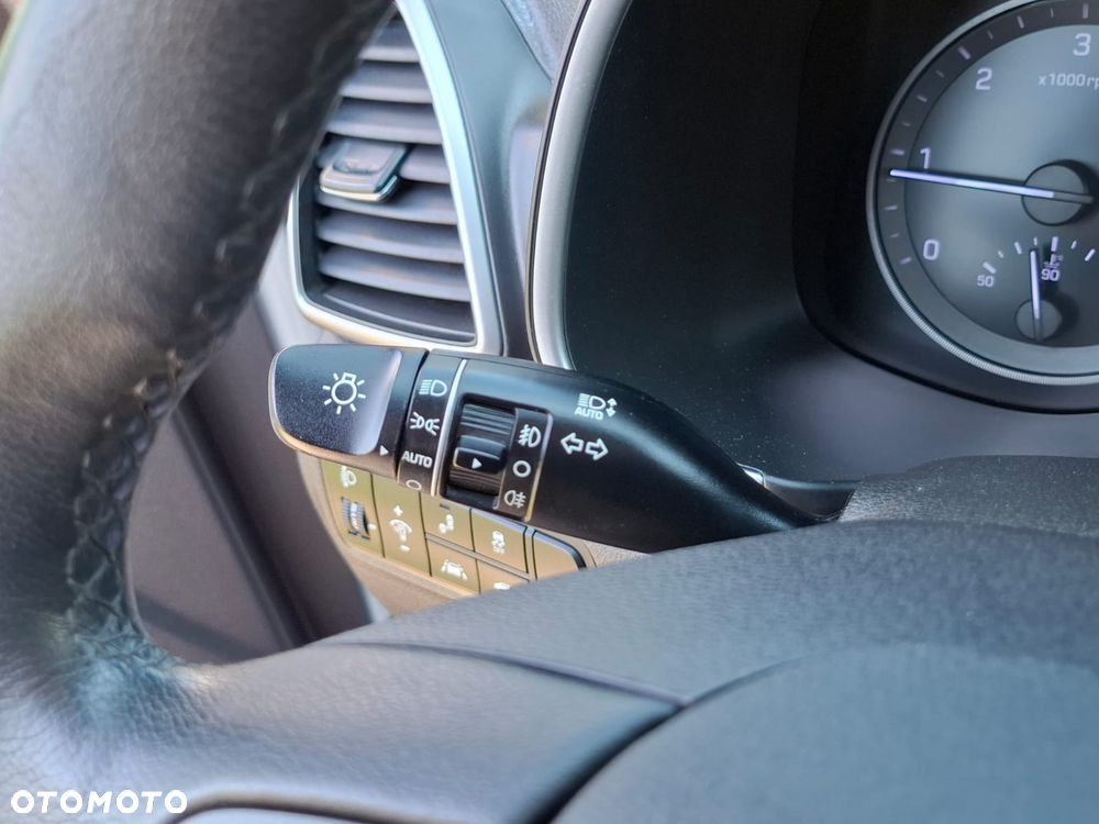 Hyundai Tucson blue 1.6 CRDi 2WD DCT Premium - 31