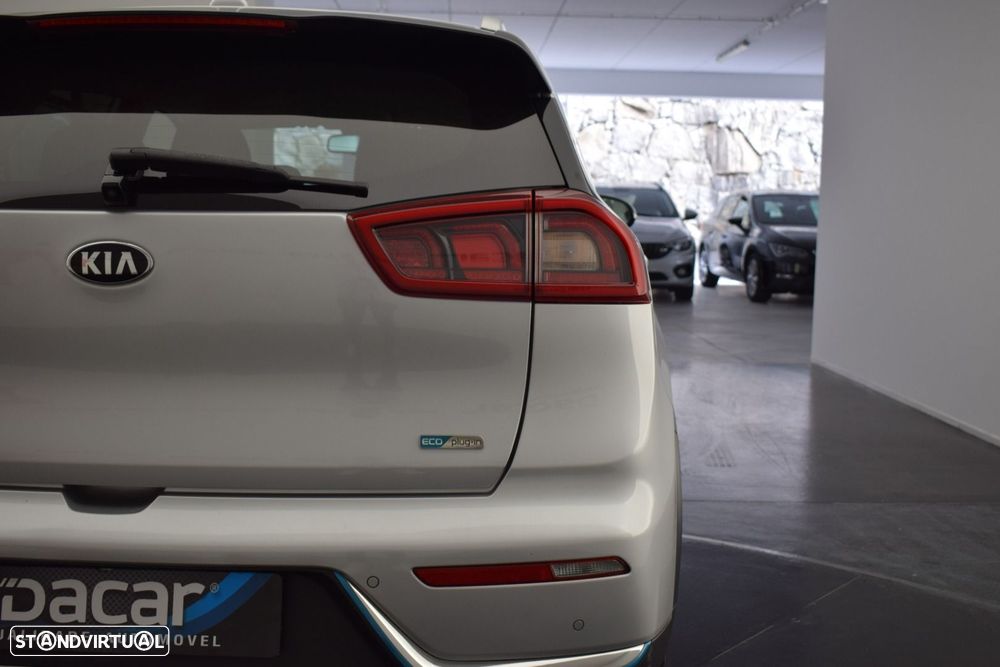 Kia Niro 1.6 GDi PHEV EX - 31