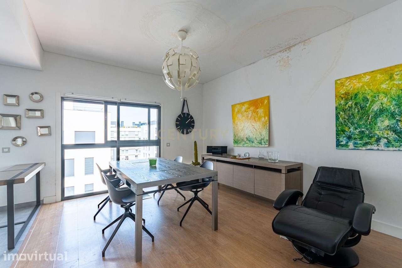 Apartamento Exclusivo T3 Duplex - Condomínio Quinta da Trindade - Grande imagem: 5/46