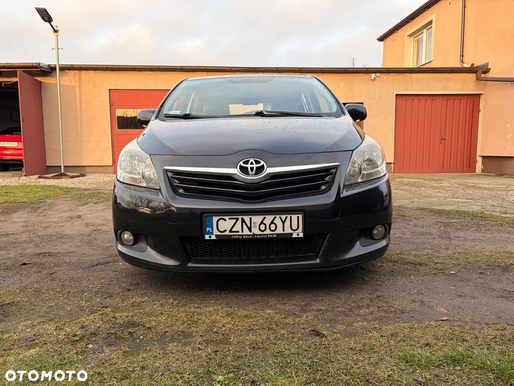 Toyota Verso 2.0 D-4D Sol SW 7os - 2