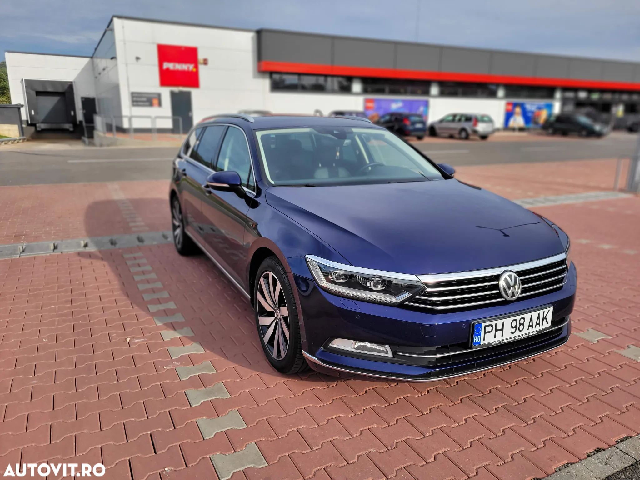 Volkswagen Passat Variant 2.0 TDI DSG Highline - 1
