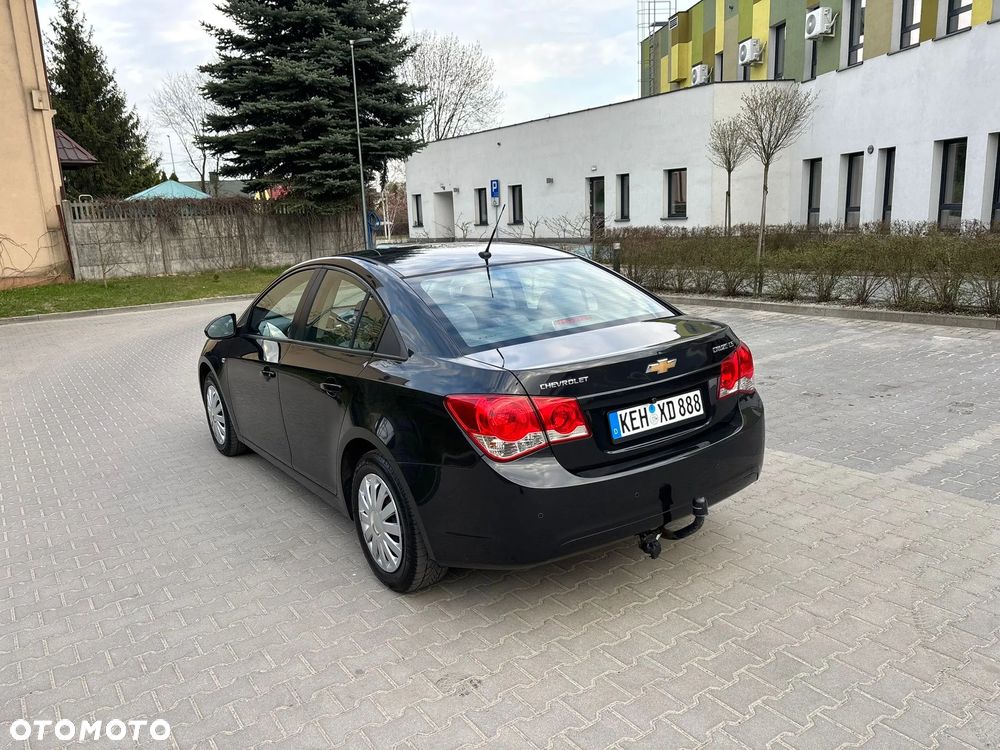 Chevrolet Cruze - 4