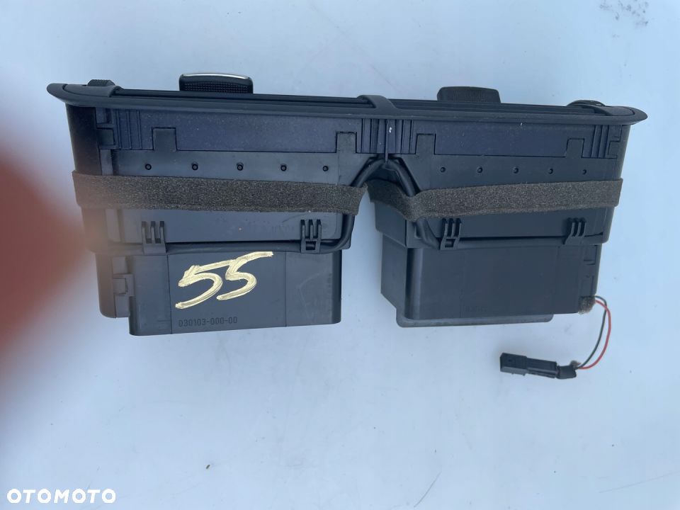 KRATKA NAWIEWU ŚRODKOW AUDI A3 8L 8L1820951 GRANAT - 4