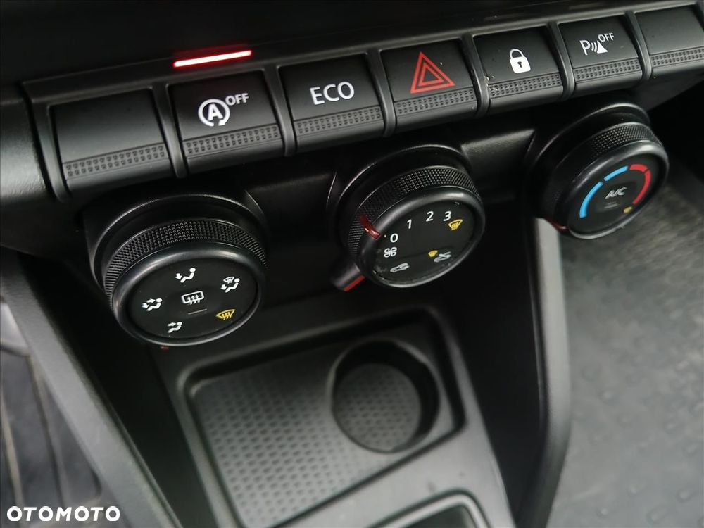 Dacia Duster 1.0 TCe Essential - 15