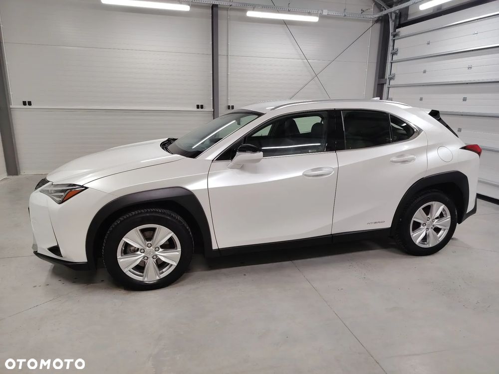 Lexus UX 250h Elegance 2WD - 7