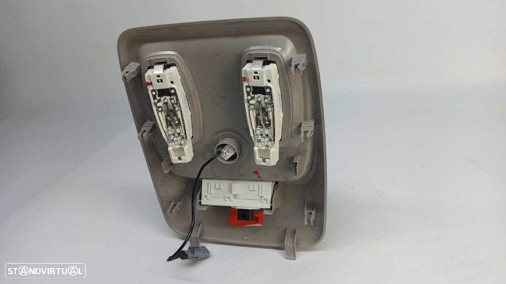 LUZ INTERIOR RENAULT CLIO IV LIMITED - 5
