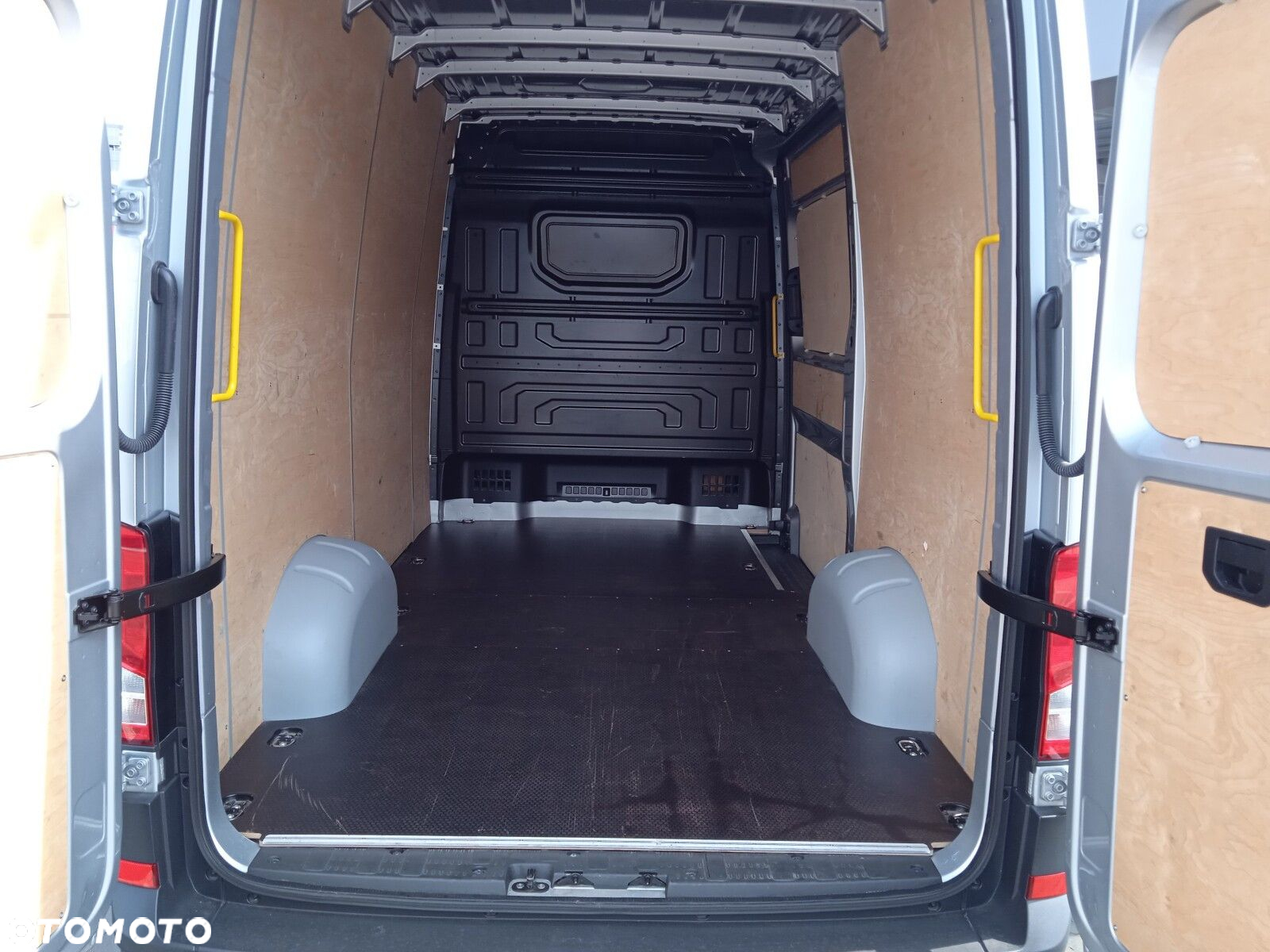 Volkswagen Crafter 35 - 22