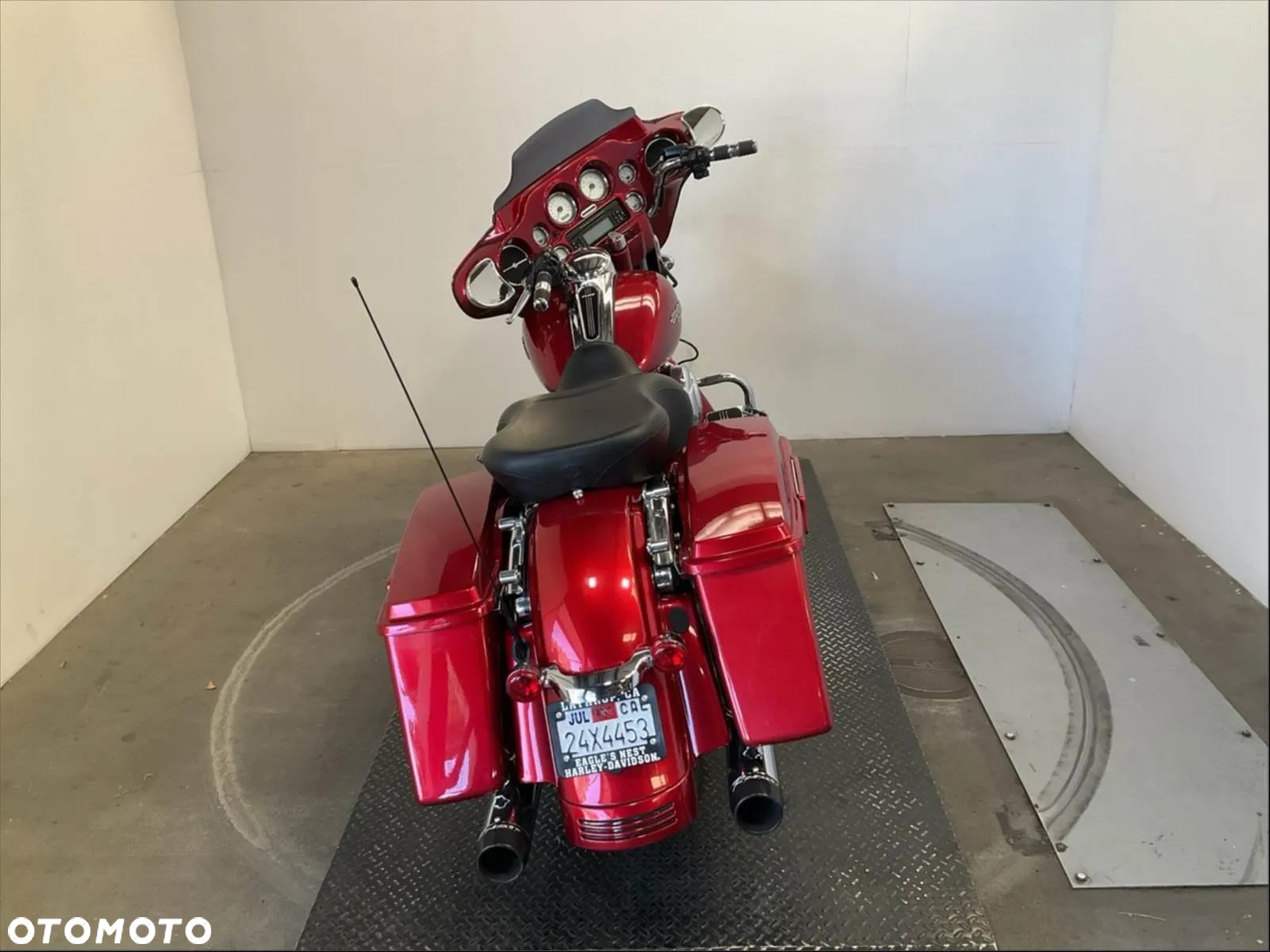 Harley-Davidson Touring Street Glide - 4