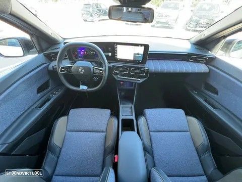 Renault 5 E-Tech - 7