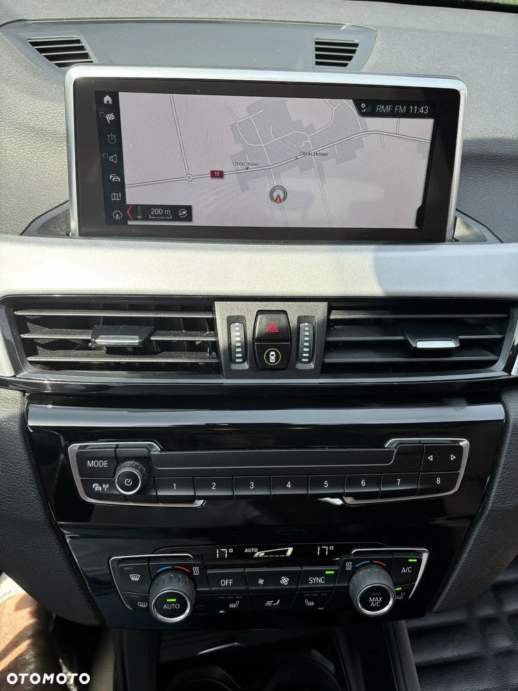 BMW X1 sDrive18d Sport Line sport - 23