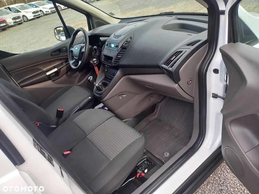 Ford Transit Connect - 15
