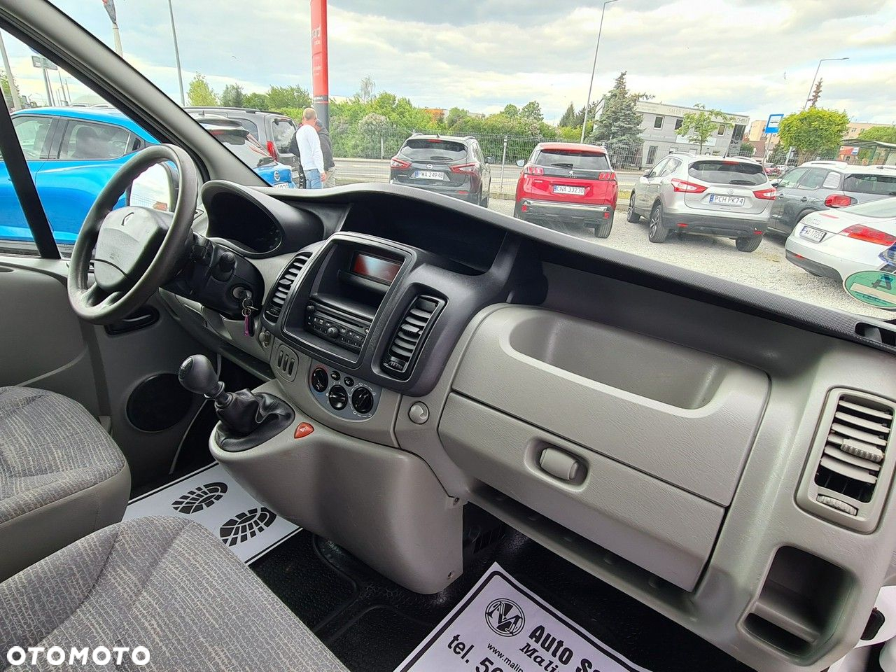 Renault Trafic - 13