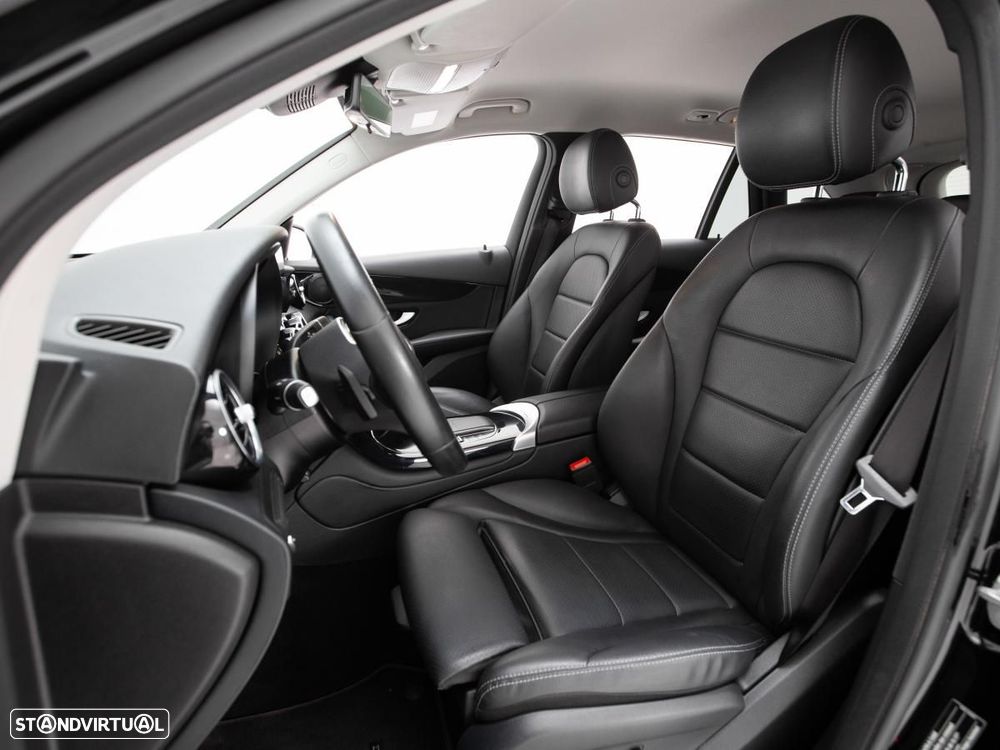 Mercedes-Benz GLC 300 de 4Matic 9G-TRONIC - 9