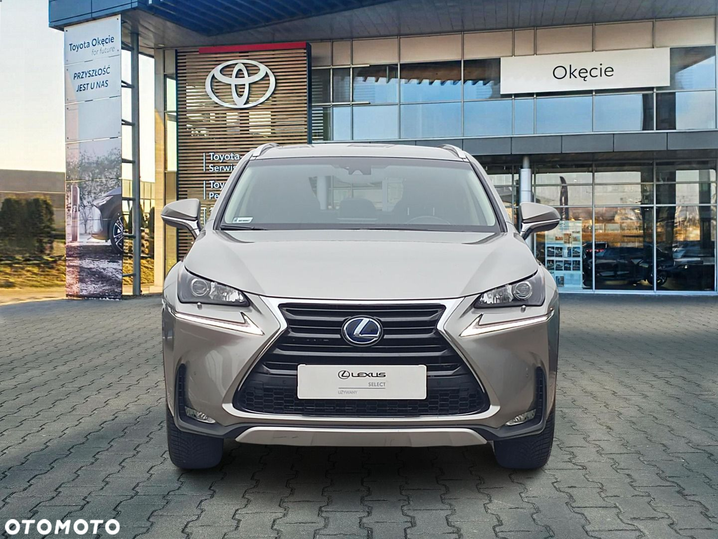 Lexus NX 300h Comfort AWD - 11