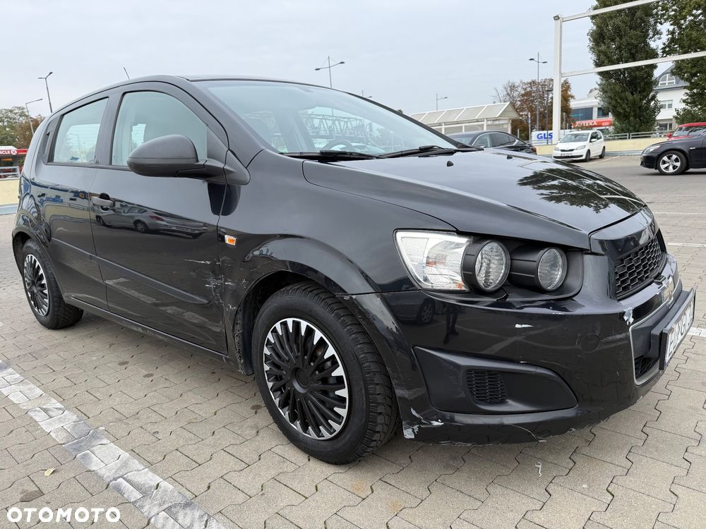 Chevrolet Aveo 1.2 LS - 2