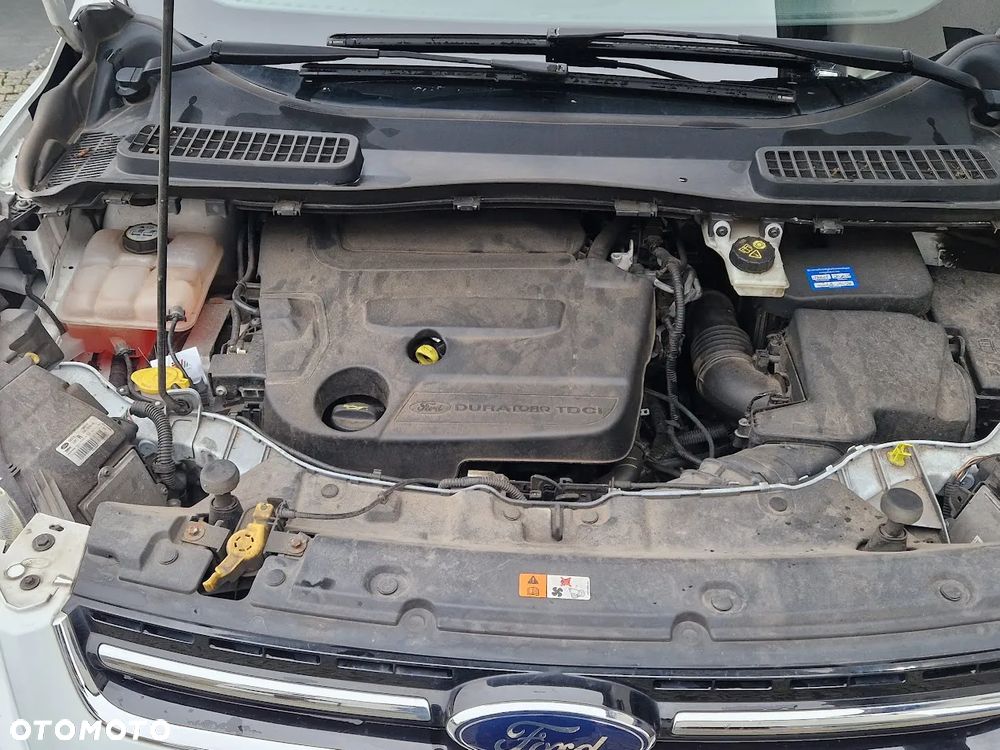 Ford Kuga 2.0 TDCi 4WD Titanium - 38