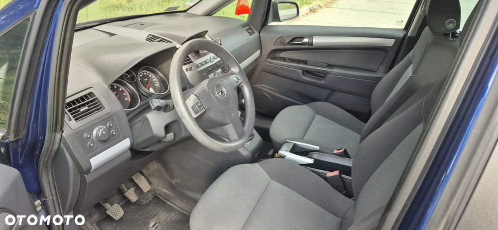 Opel Zafira 1.8 Enjoy - 13