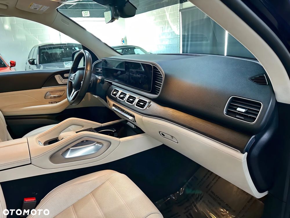 Mercedes-Benz GLE - 9