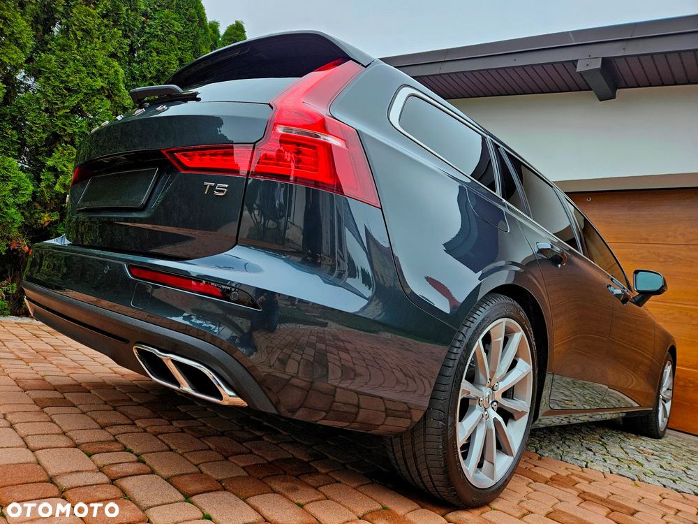 Volvo V60 T5 Geartronic Momentum Pro - 3