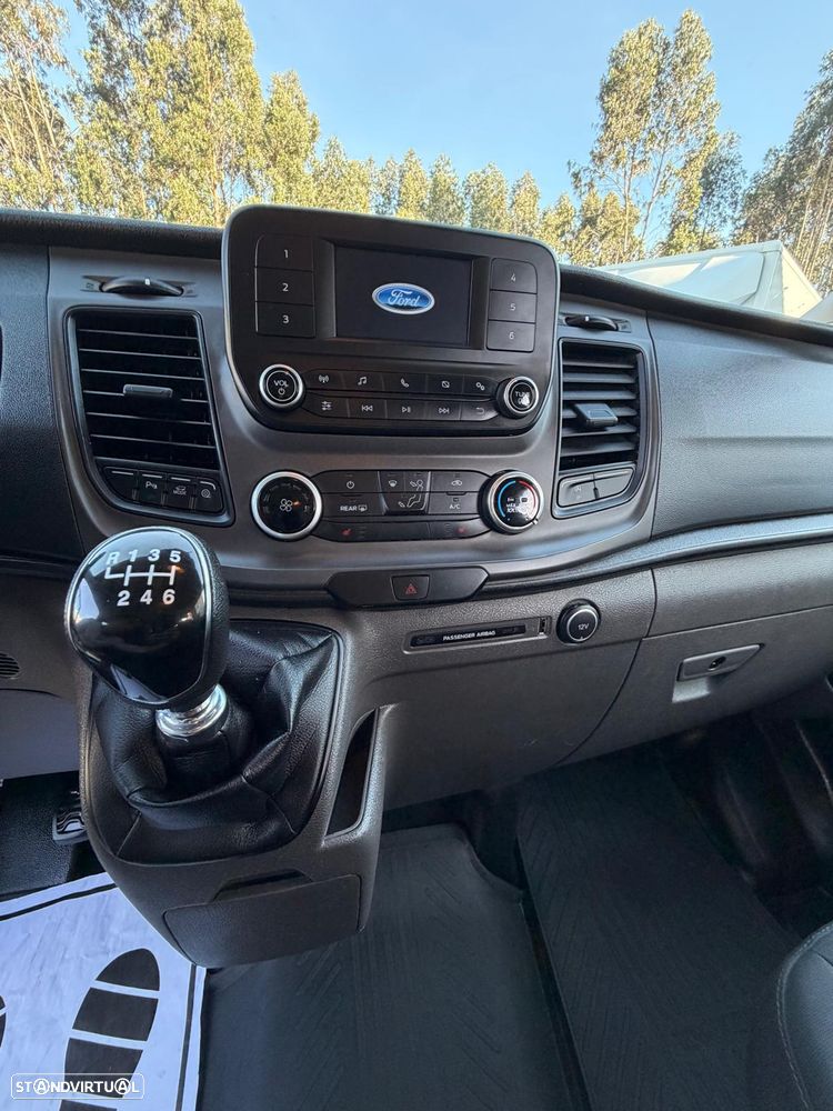 Ford Transit Custom - 8 Lugares - 14