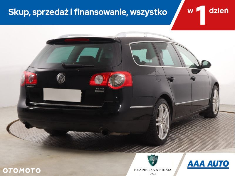 Volkswagen Passat - 6