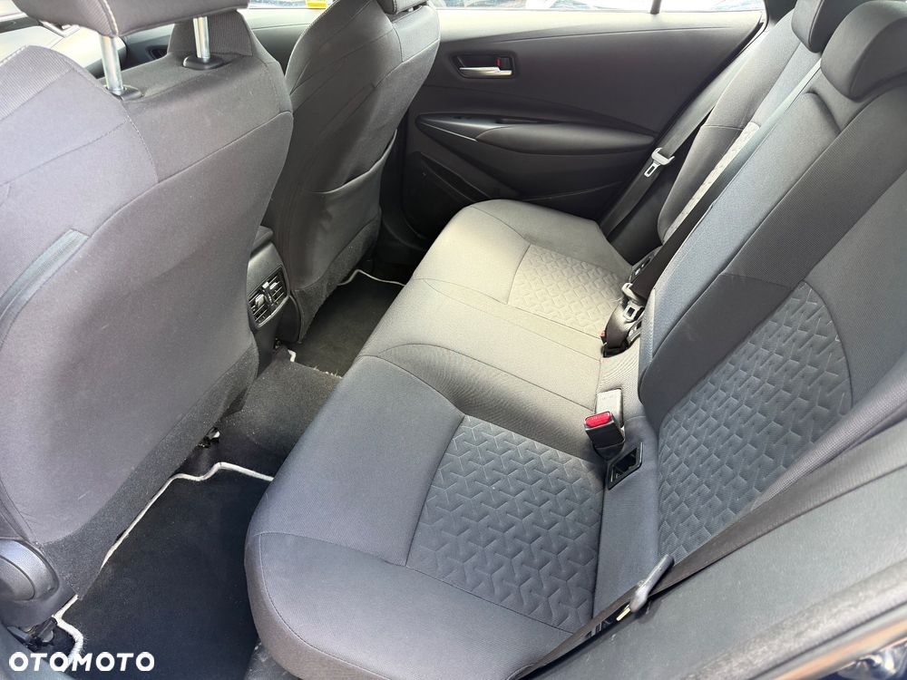 Toyota Corolla 1.8 Hybrid Comfort - 30