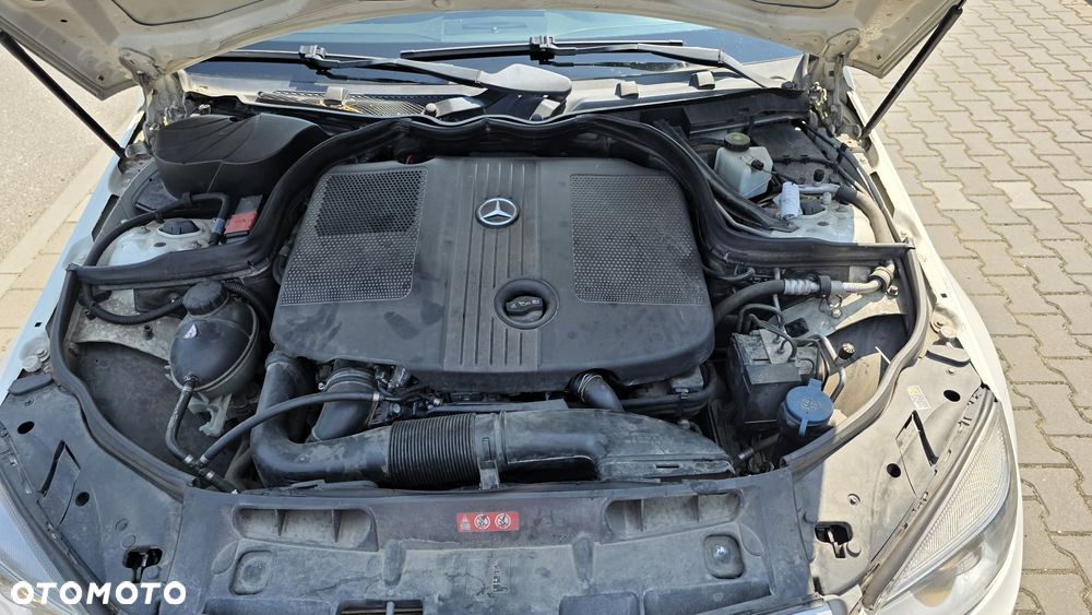 Mercedes-Benz Klasa C 220 CDI DPF Automatik BlueEFFICIENCY Avantgarde - 22