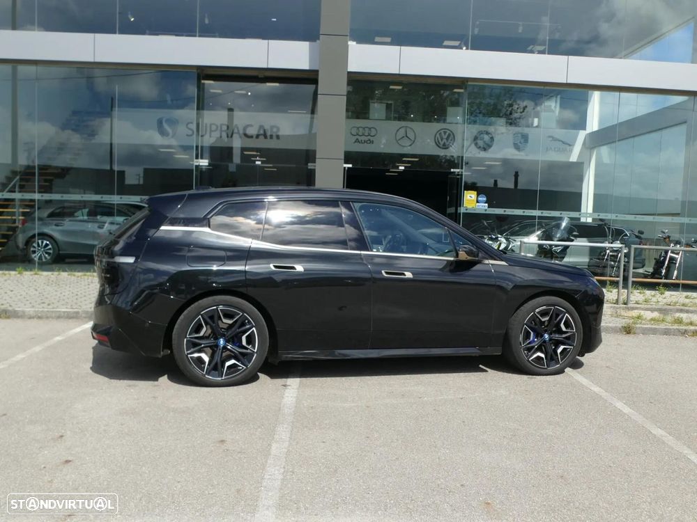 BMW iX xDrive 40 Pack Desportivo - 19